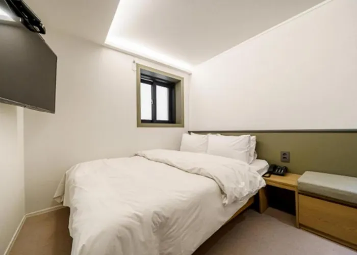 Hotel 넘버25 신촌점 Seúl